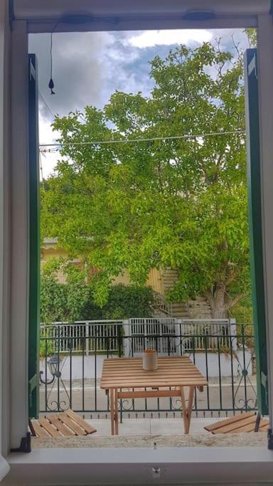 Karydia Apartments 4 Pers Lazarata Экстерьер фото